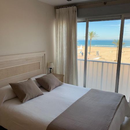 Beach I Gandia Luaran gambar