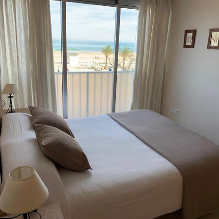 Beach I Gandia Luaran gambar
