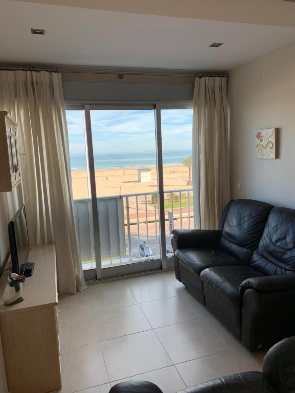 Beach I Gandia Luaran gambar