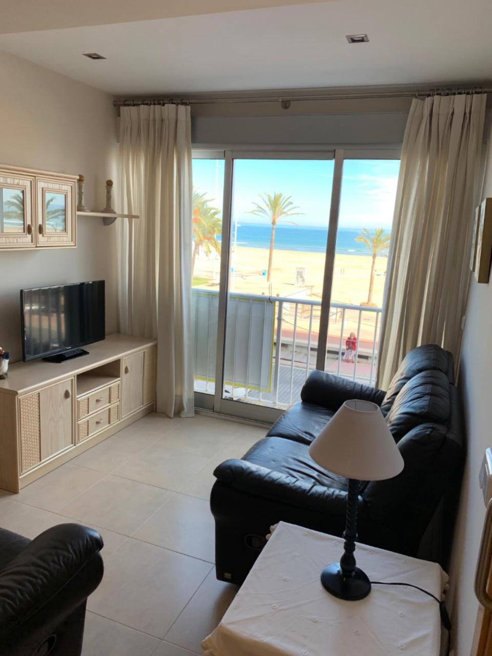 Beach I Gandia Luaran gambar