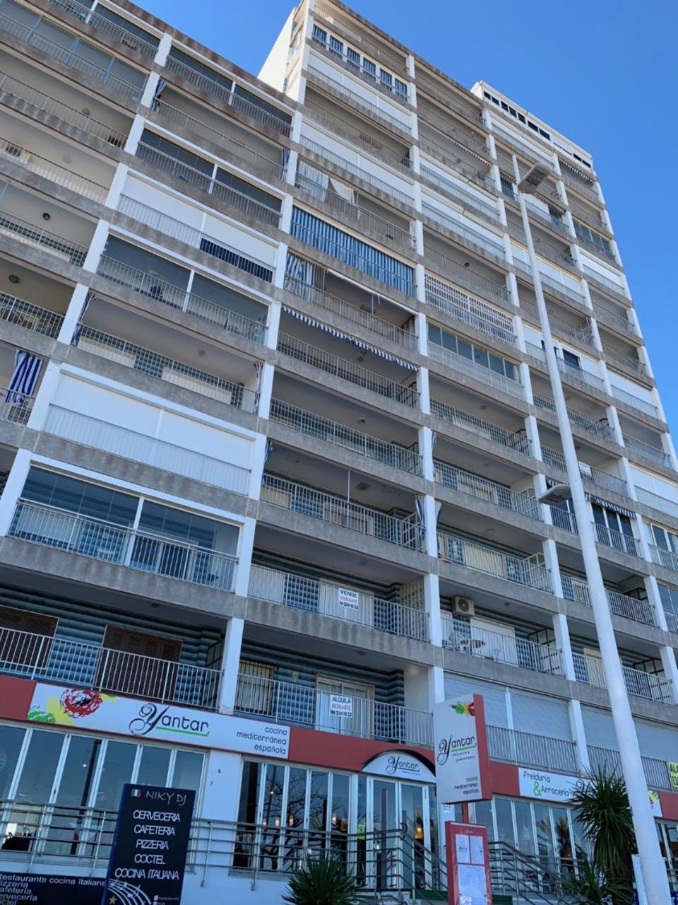 Beach I Gandia Luaran gambar